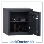 KML26984 Chubb Safe 35L Key Operated Safe available from LockDoctor.biz 3